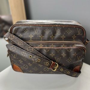 Louis Vuitton Nile Bag